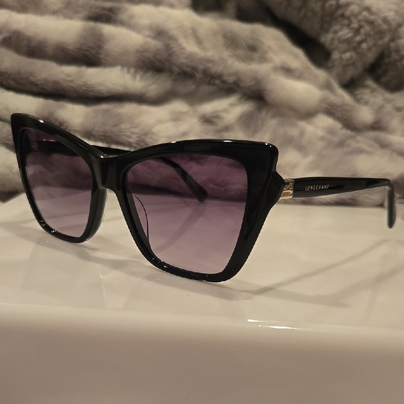 Longchamp Paris Black Sunglasses Brand New in Case main image 14